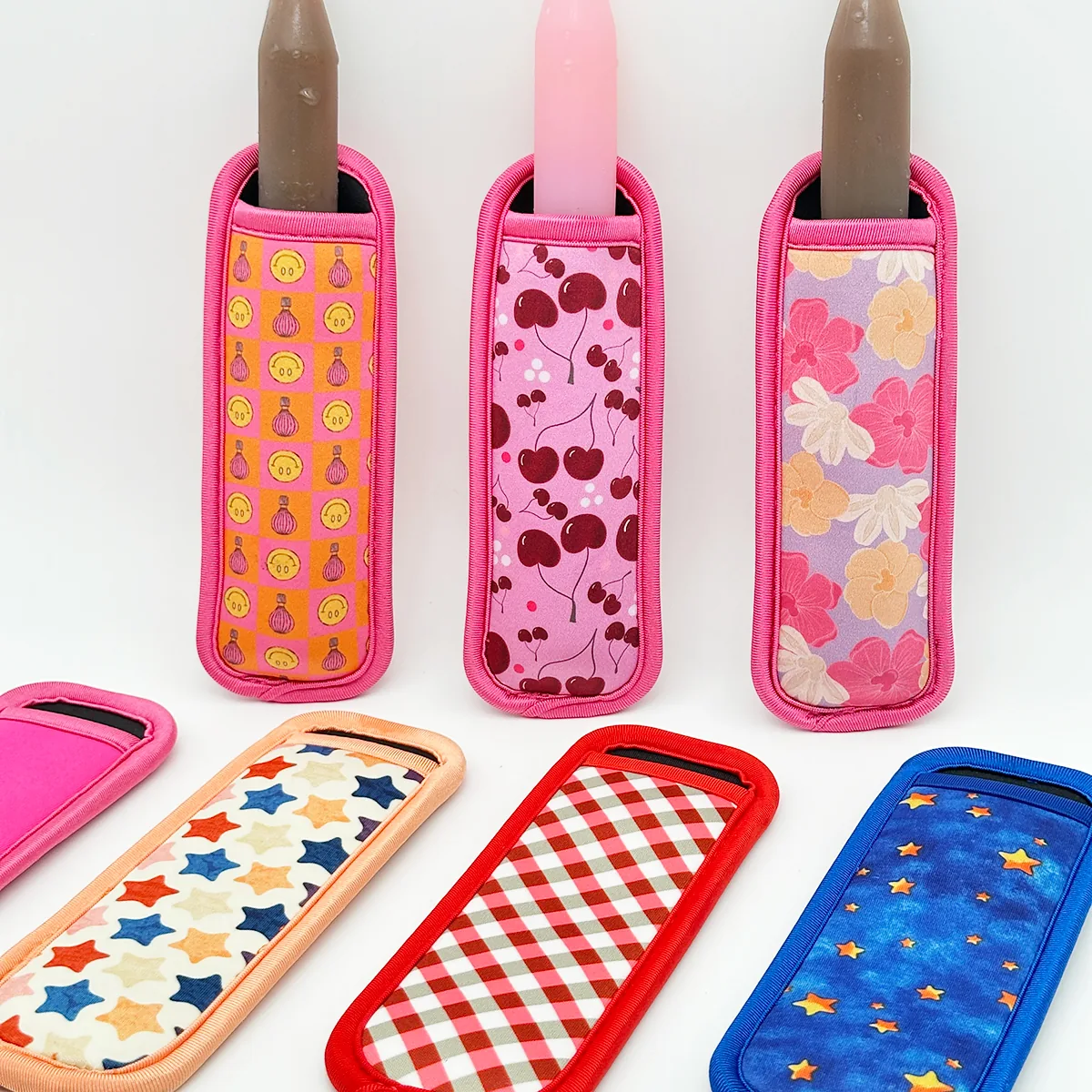 Printed rectangle sleeves with packaged ice pops and flat samples